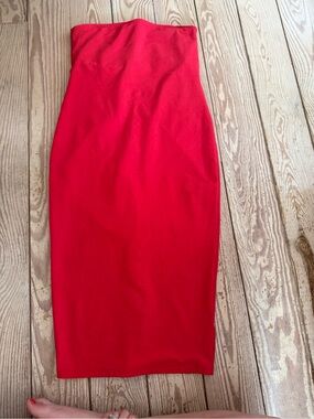 Beyond Yoga Red Strapless Midi Dress M